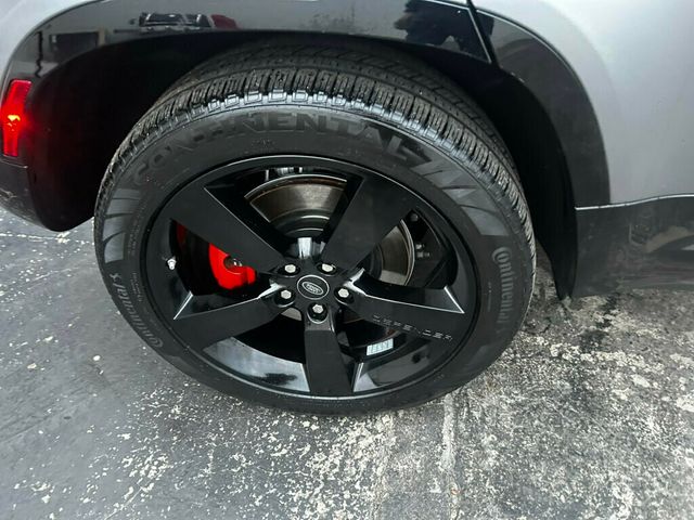 2021 Land Rover Defender MSRP$89210/110-X/HeatedLeatherSeats/PanoramicSunroof/NAV - 22944948 - 30