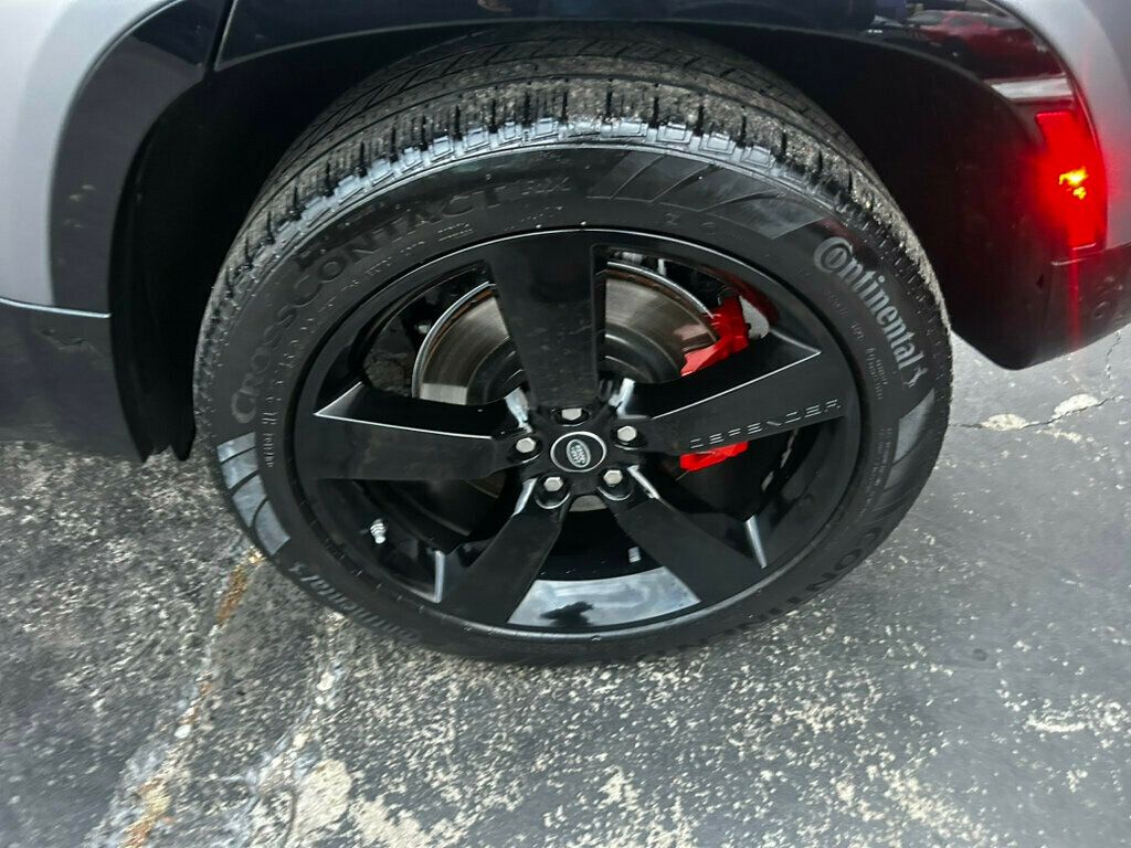 2021 Land Rover Defender MSRP$89210/110-X/HeatedLeatherSeats/PanoramicSunroof/NAV - 22944948 - 31