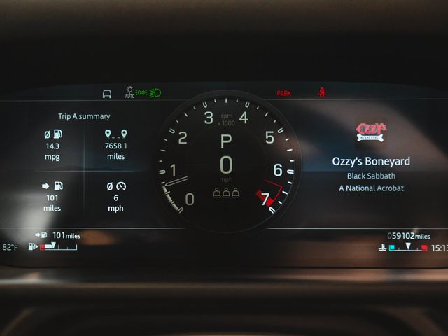 2021 Land Rover Defender S - 23095483 - 12