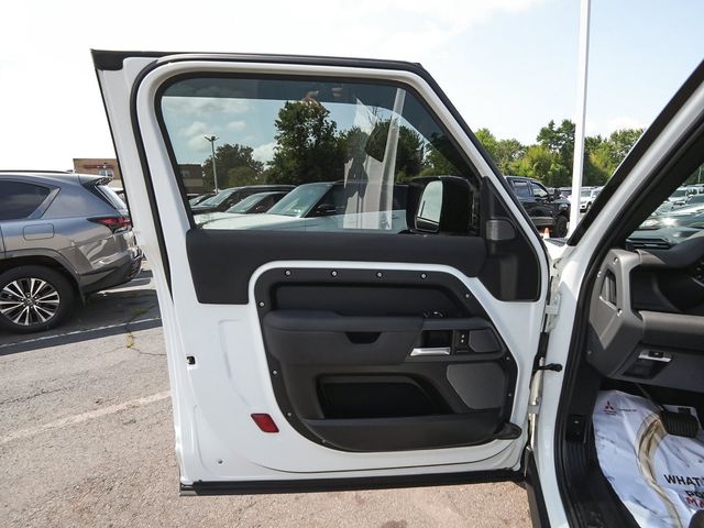 2021 Land Rover Defender X-Dynamic S - 23077861 - 10