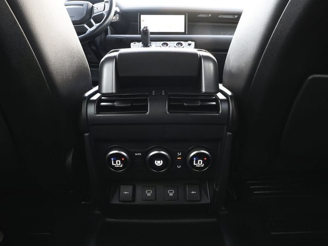 2021 Land Rover Defender X-Dynamic S - 23077861 - 37