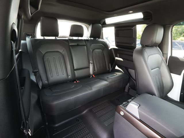 2021 Land Rover Defender X-Dynamic S - 23077861 - 38