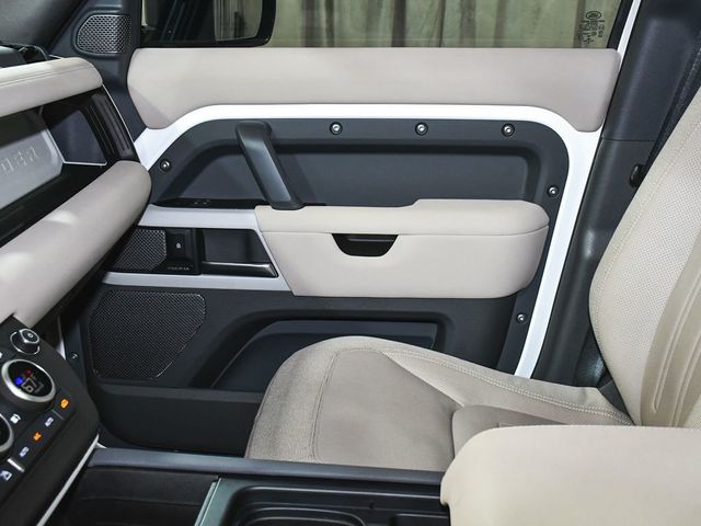 2021 Land Rover Defender 110 SE - 23020635 - 42