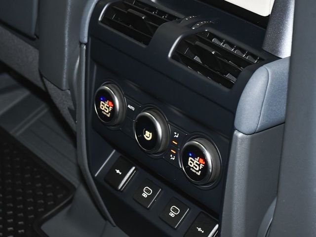 2021 Land Rover Defender 110 SE - 23020635 - 49