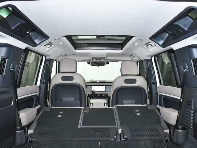 2021 Land Rover Defender 110 SE - 23020635 - 75