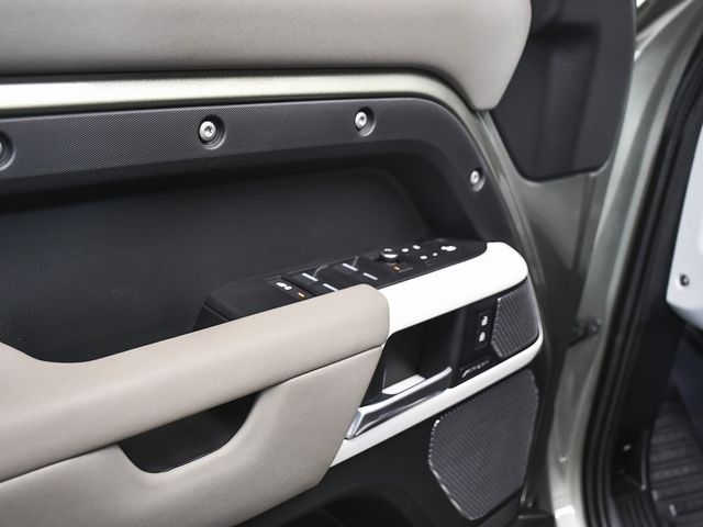 2021 Land Rover Defender 110 X-Dynamic SE - 22817979 - 9