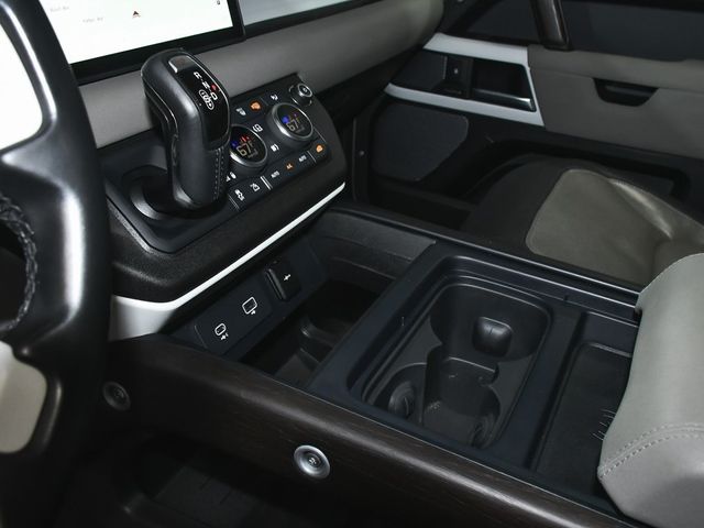 2021 Land Rover Defender 110 X-Dynamic SE - 22817979 - 39