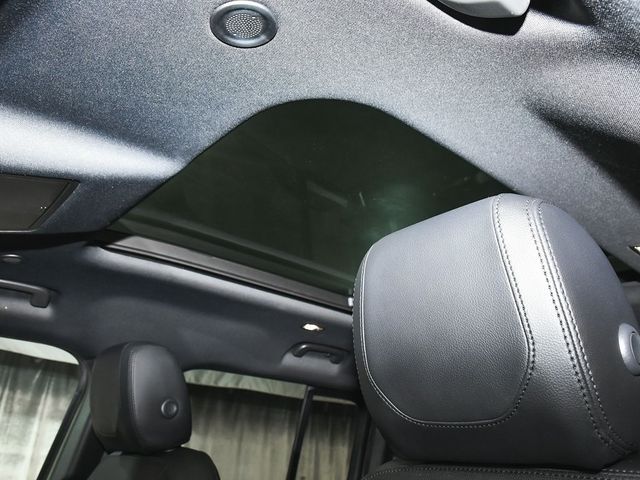 2021 Land Rover Defender 110 X-Dynamic SE - 22817979 - 46