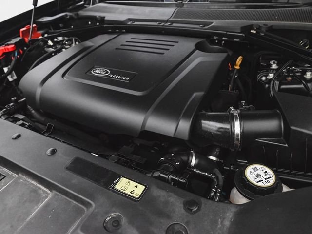2021 Land Rover Defender 90 S - 23001032 - 31
