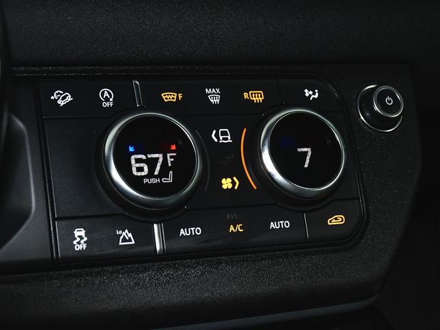 2021 Land Rover Defender 90 X-Dynamic S - 23063025 - 26