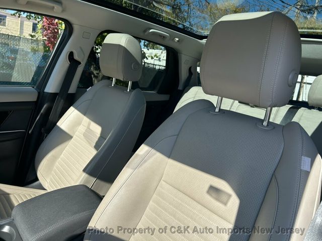 2021 Land Rover Discovery Sport Navi SYS! Back-Up Camera! Meridian Sound! 20" Wheels! Pano Roof! - 23098456 - 28