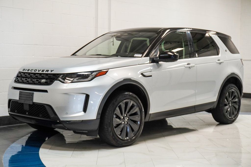 2021 Land Rover Discovery Sport SE photo 3