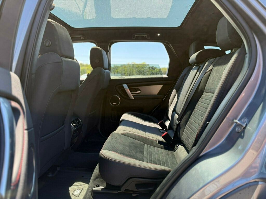 2021 Land Rover Discovery Sport S R-Dynamic photo 12