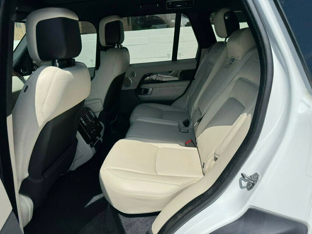 2021 Land Rover Range Rover HSE Westminster Edition photo 12