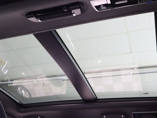 2021 Land Rover Range Rover SVAutobiography - 22989473 - 25