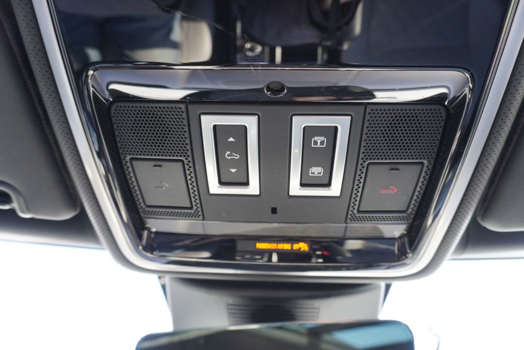 2021 Land Rover Range Rover SV AUTOBIOGRAPHY BLACK - 22976519 - 42