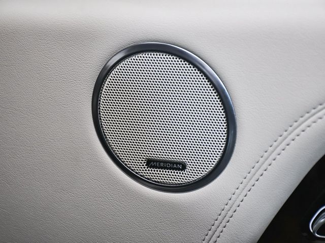 2021 Land Rover Range Rover Westminster - 22916842 - 17