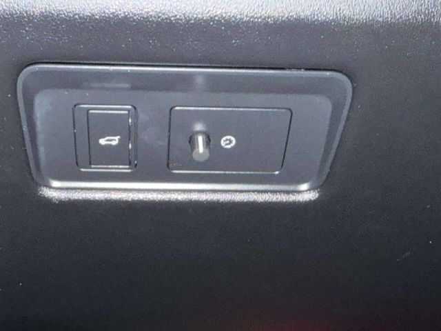 2021 Land Rover Range Rover Westminster SWB - 22993328 - 42