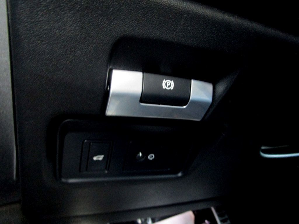 2021 Land Rover Range Rover Evoque R-Dynamic S AWD - 23035692 - 30