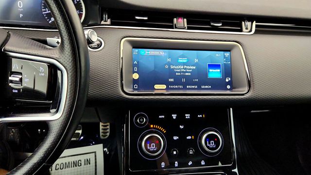 2021 Land Rover Range Rover Evoque R-Dynamic S AWD w/ Sliding Panoramic Roof & Blind Spot Assist - 23029866 - 17