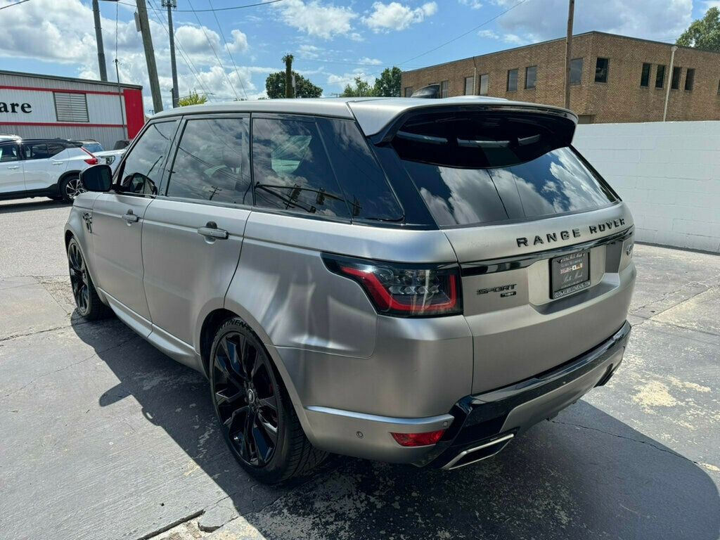 2021 Land Rover Range Rover Sport HSE photo 2