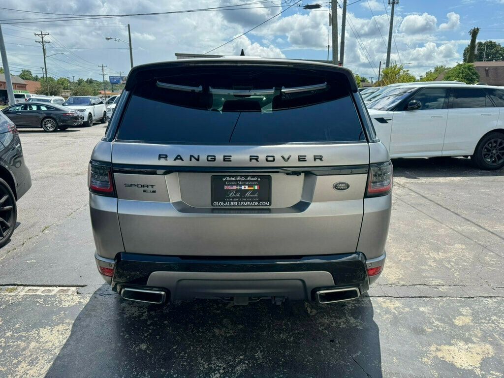 2021 Land Rover Range Rover Sport HSE photo 3