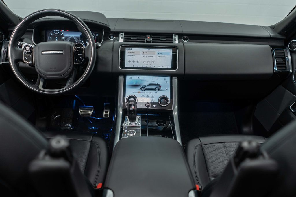 Land Rover Range Rover Sport photo 12