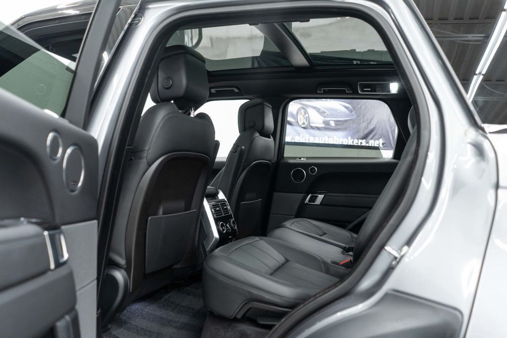 Land Rover Range Rover Sport photo 17