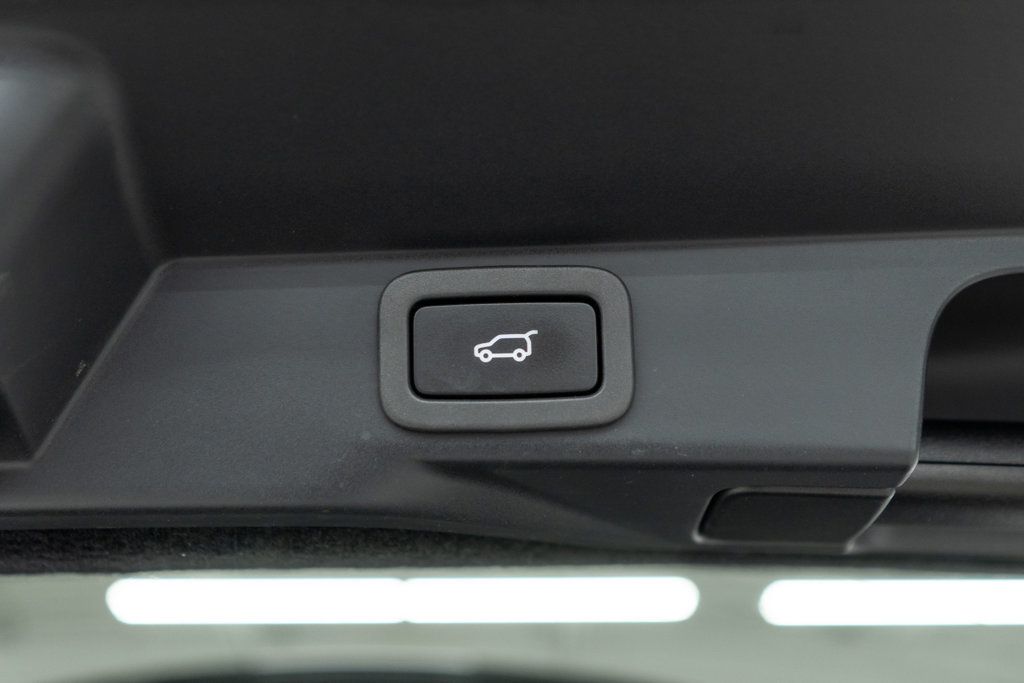 Land Rover Range Rover Sport photo 38
