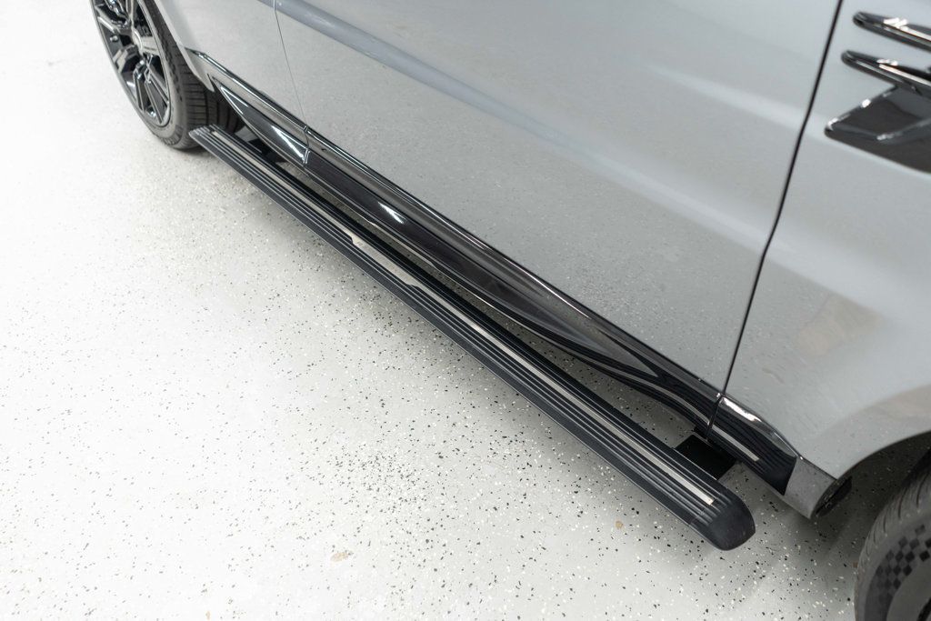Land Rover Range Rover Sport photo 8