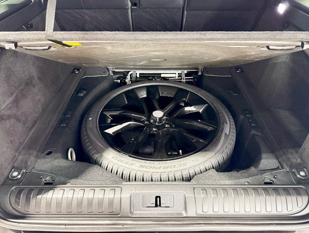 2021 Land Rover Range Rover Sport HST photo 46