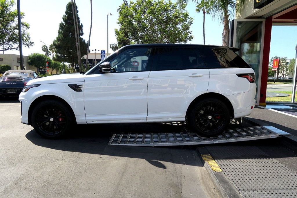 2021 Land Rover Range Rover Sport V8 Supercharged SVR Carbon Edition - 22600085 - 4