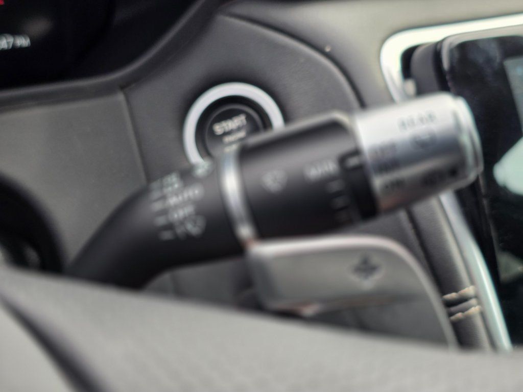 2021 Land Rover Range Rover Velar P250 R-Dynamic S - 22989494 - 35