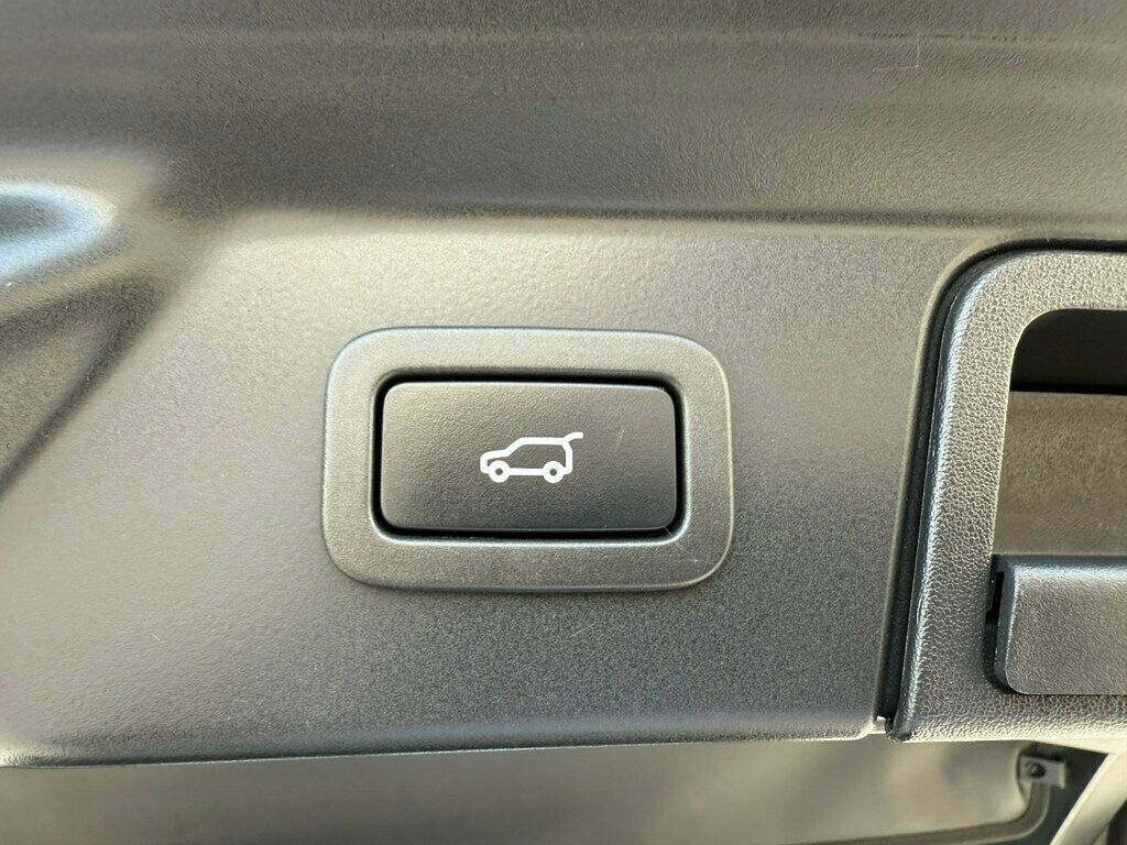 2021 Land Rover Range Rover Velar P250 R-Dynamic S - 22872675 - 41