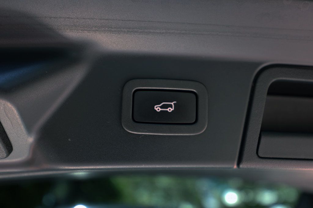 2021 Land Rover Range Rover Velar P340 R-Dynamic S - 23072737 - 41