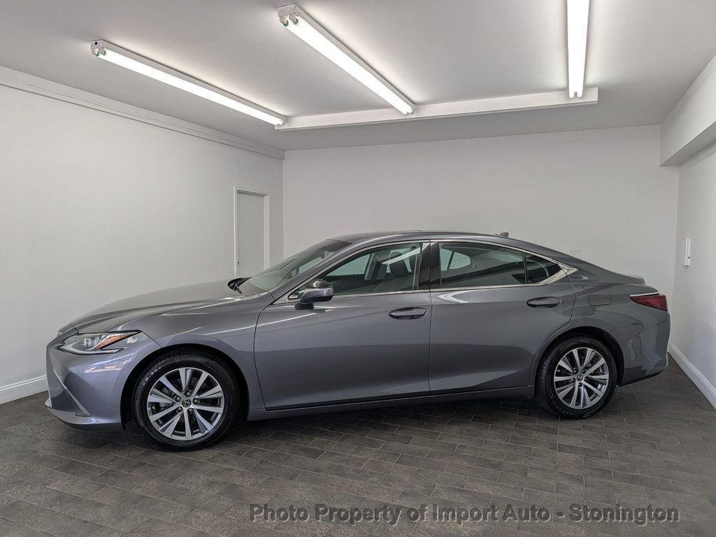 2021 Lexus ES 250 AWD photo 5