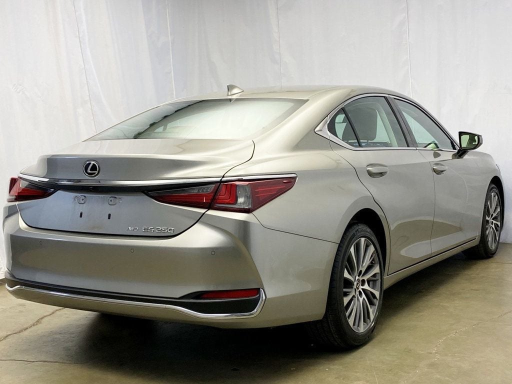 2021 Lexus ES ES 250 AWD - 22668416 - 11