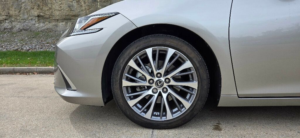 2021 Lexus ES ES 250 AWD - 22937460 - 32