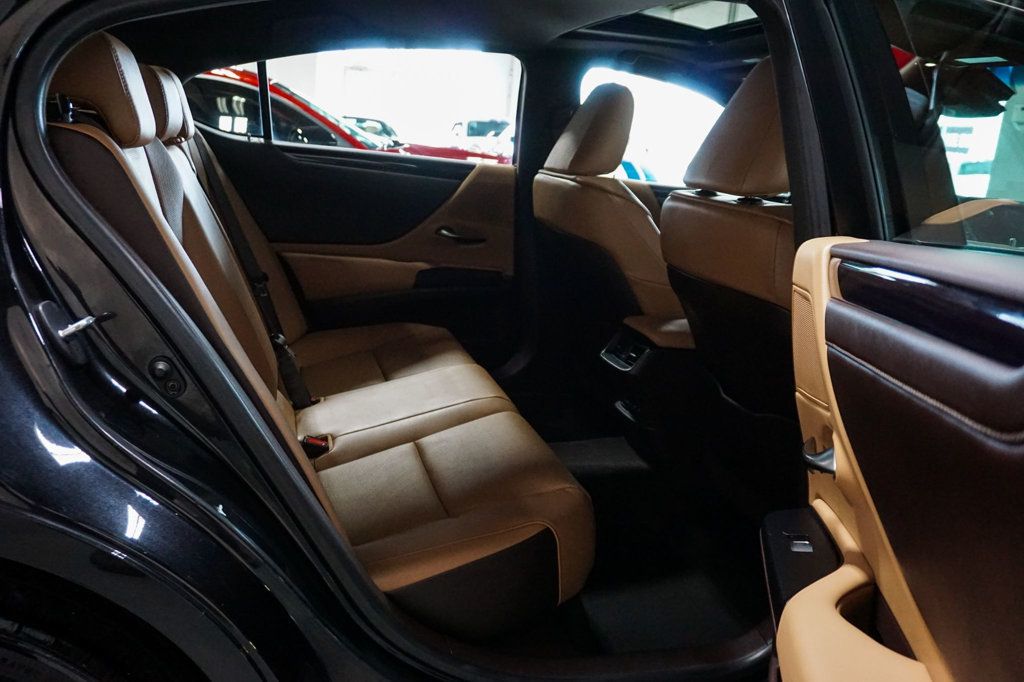 2021 Lexus ES *ES250 AWD* *Premium Package* *Factory Warranty* - 22957819 - 56