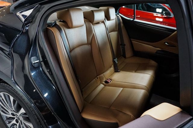 2021 Lexus ES *ES250 AWD* *Premium Package* *Factory Warranty* - 22957819 - 57