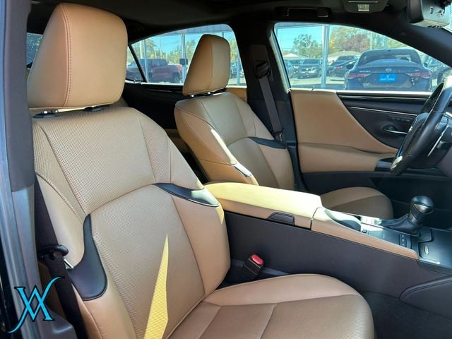 2021 Lexus ES ES 250 Sedan 4D - 23101857 - 26