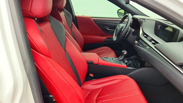 2021 Lexus ES ES 350 F SPORT w/ F SPORT Heated Leather Steering Wheel - 23039437 - 24