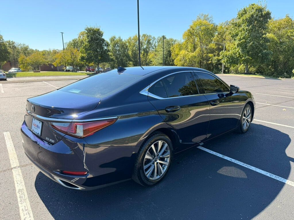 2021 Lexus ES 350 photo 4