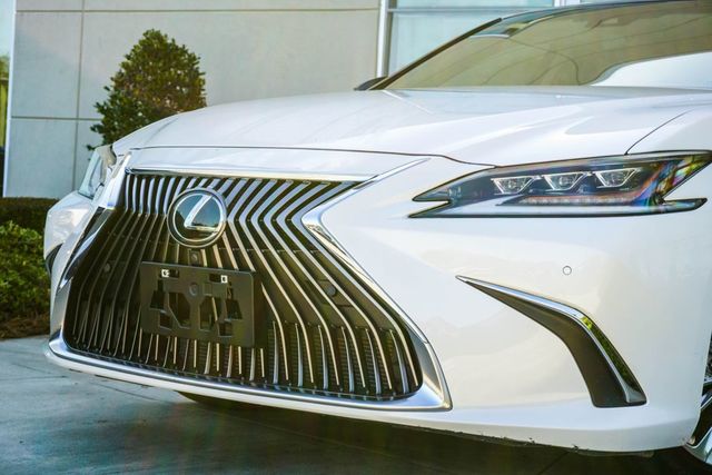 2021 Lexus ES ES 350 Ultra Luxury FWD - 23001370 - 1