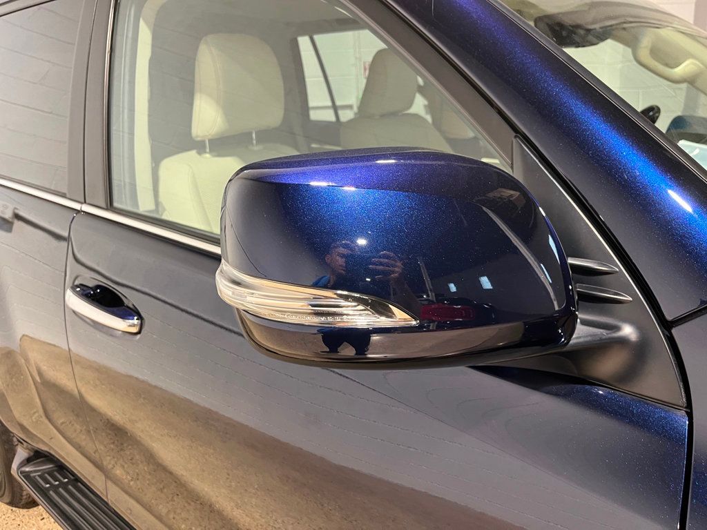 2021 Lexus GX 460 Premium photo 14
