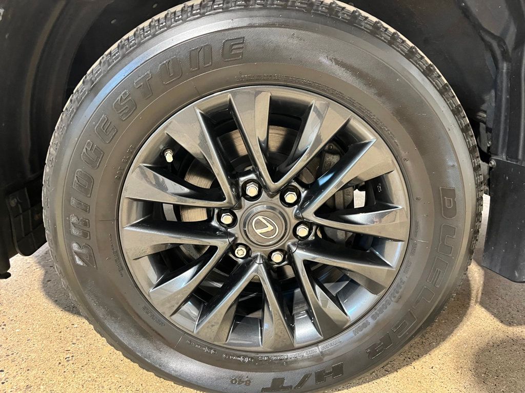 2021 Lexus GX 460 Premium photo 22