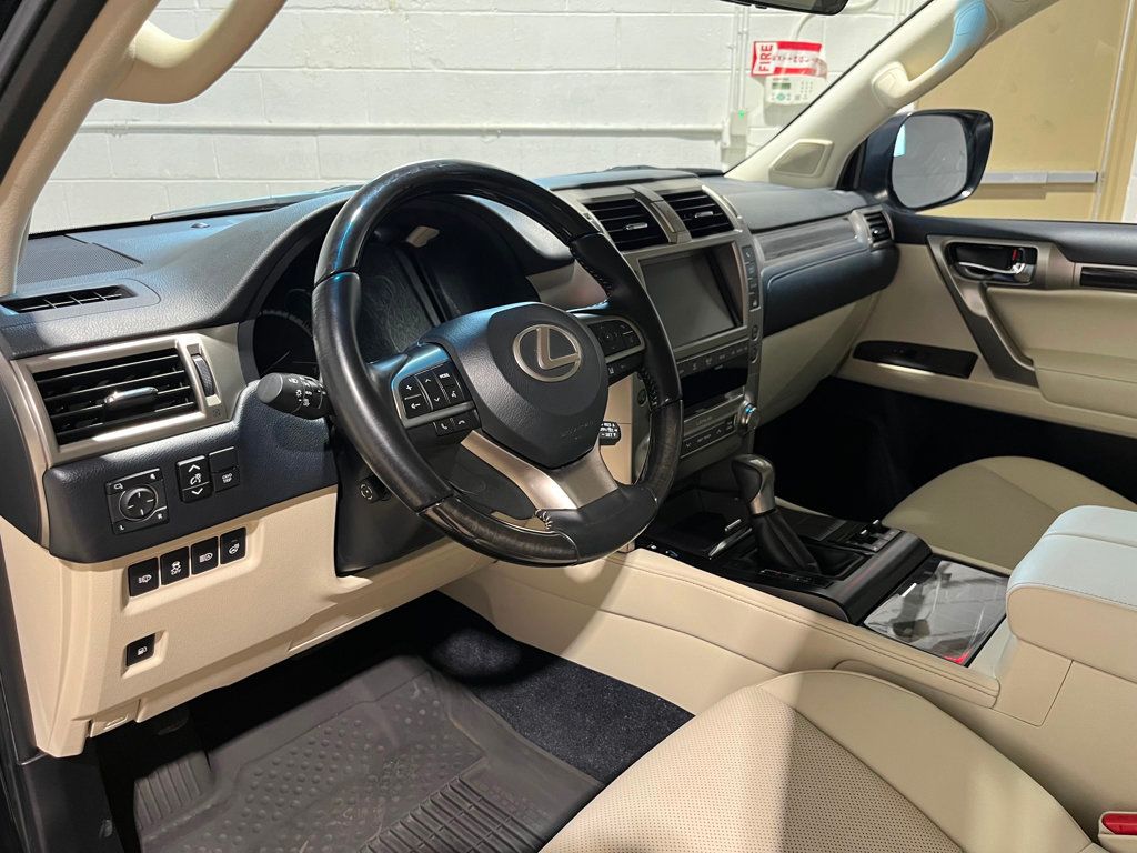 2021 Lexus GX 460 Premium photo 27