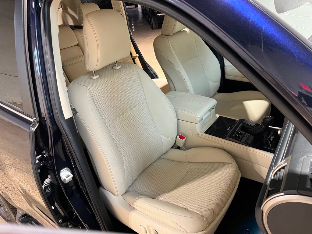 2021 Lexus GX 460 Premium photo 31