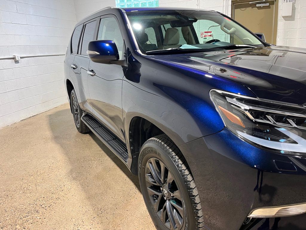 2021 Lexus GX 460 Premium photo 5