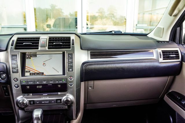 2021 Lexus GX GX 460 Premium 4WD - 22986994 - 16